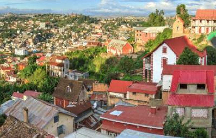 11-Day Classic Madagascar Tour